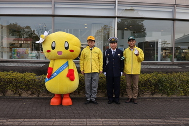 啓発前の開会式の写真