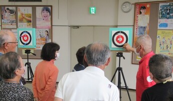 講師から講評をもらっています