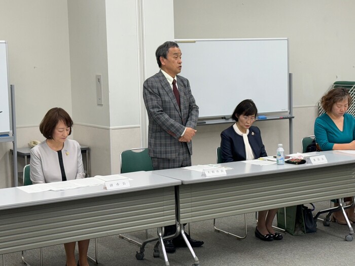 総会の様子