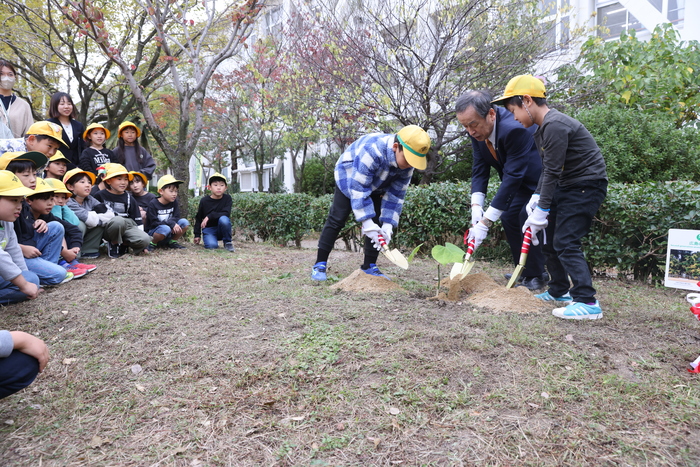 植樹の様子